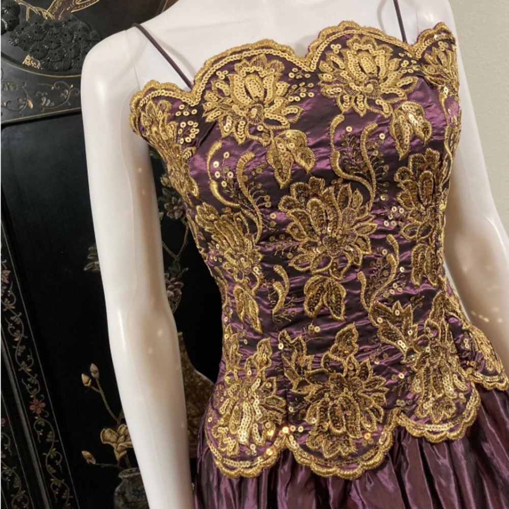 Vintage 1990’s Purple and Gold Mini, Sequin Party Dress, Jessica McClintock - Picture 2 of 9